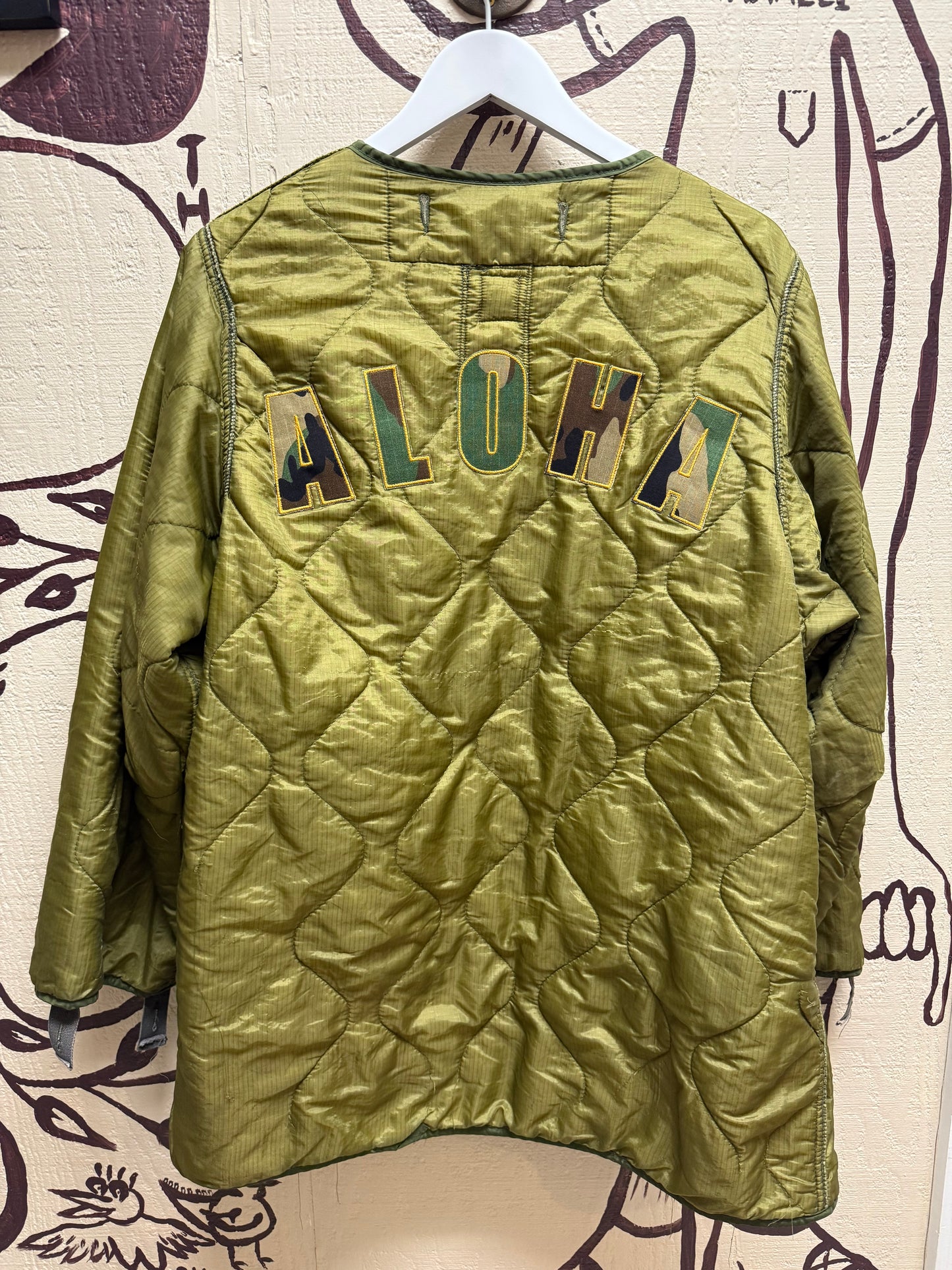 Ohanalei Vintage - “ALOHA PATCH” Puff Bomber Jacket - Solid Army Green