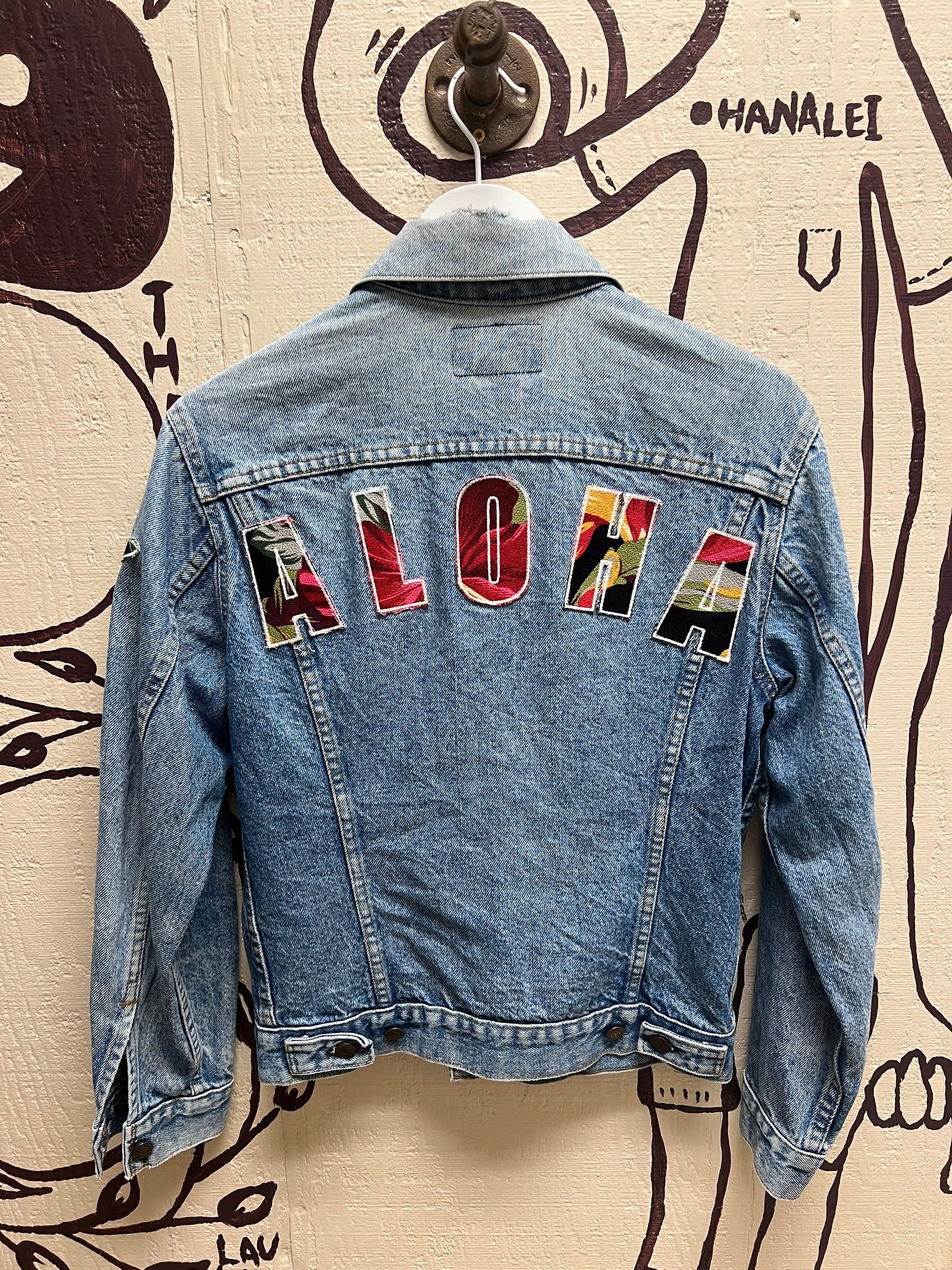 Ohanalei Vintage - Levi Jean Jacket w/ custom Patches