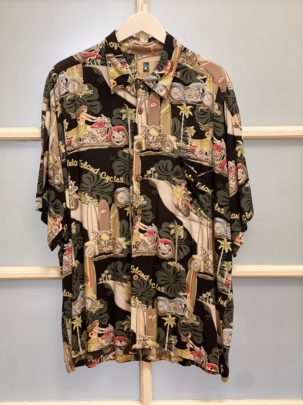 Ohanalei Vintage - Hawaii “Hula Island Cycle” Aloha Shirt