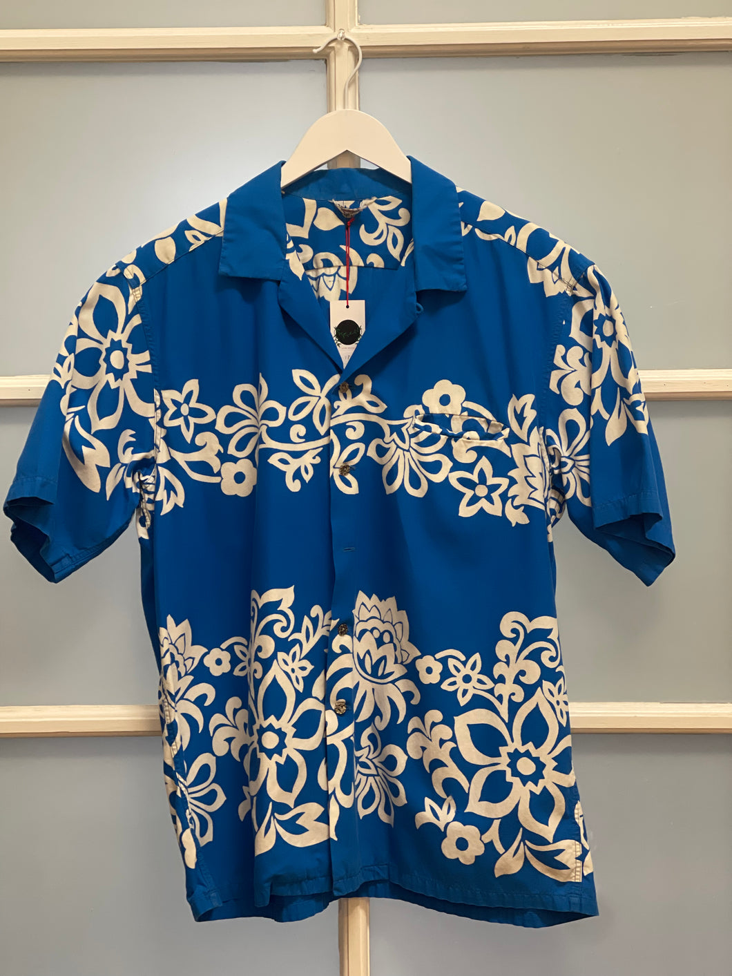 Peter’s Closet- Vintage “Kamehameha” Blue Floral Aloha Shirt