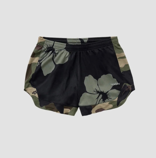 TENORE - Women’s Football Short in Camo Hibiscus