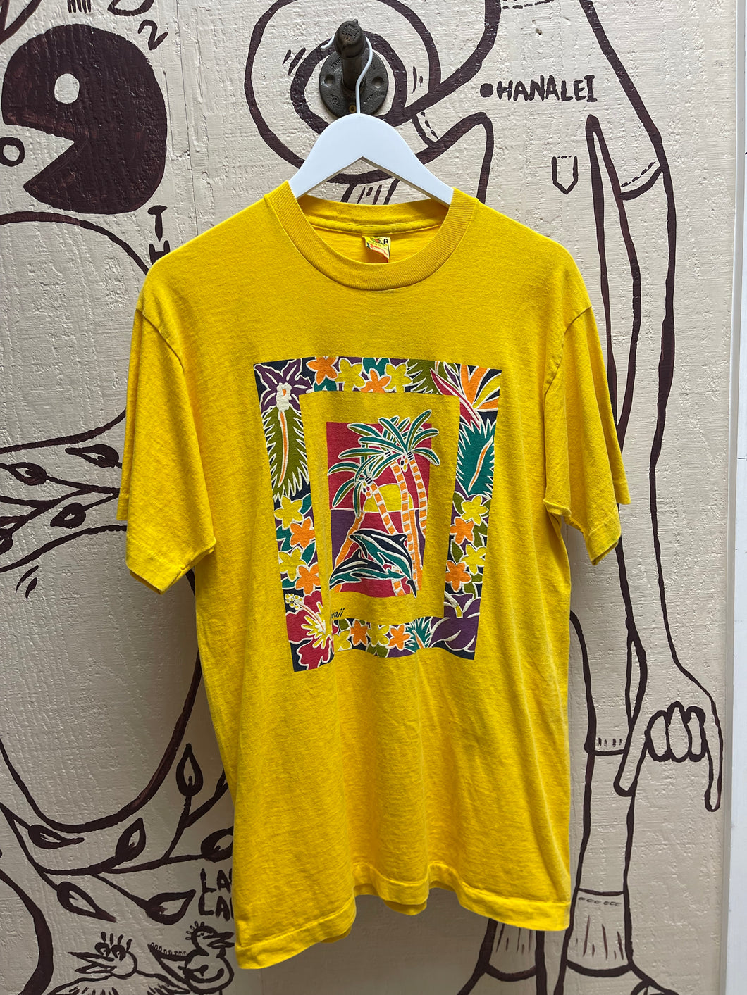 Ohanalei Vintage - “Floral Framed Dolphin” Hawaii Yellow Tee